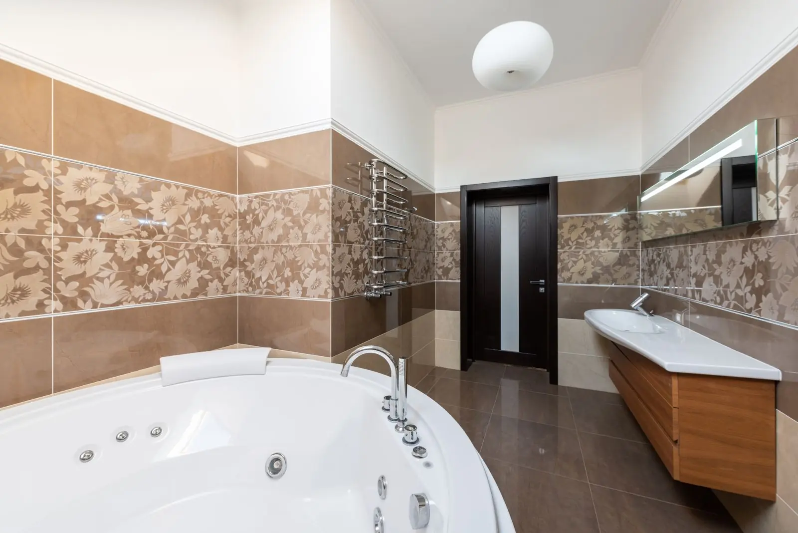 Bathroom clean in Richmond